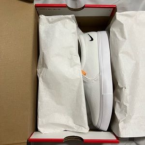 Womens nike court royale shoes